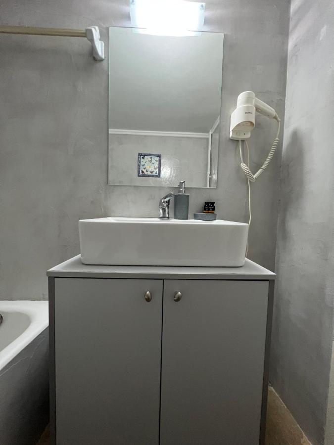 Agios Eleftherios Metro St. 2 Bedrms 4 Pers. Flat Атина Екстериор снимка